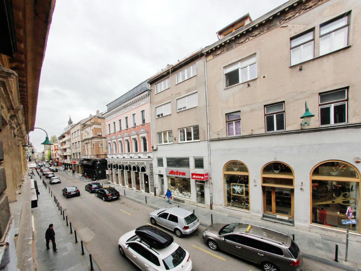 Apartmani Barsa Сараево Экстерьер фото